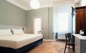 Pepe'S Place - Guest House Manzoni